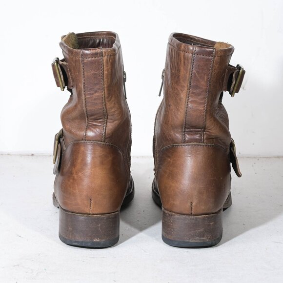 Frye 3474601 Vicky Engineer Ankle Boots in Brown - 9 - Picture 4 of 7